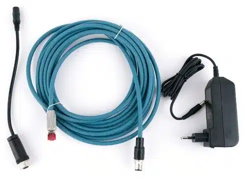 این دوربین‌ها به دو یا چند لنز مجهز هستند و هر لنز دارای حسگر تصویر جداگانه‌ای است که کمک می‌کند تا دید دو چشمی انسان شبیه‌سازی شود.