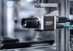 Basler ace 2 (برند و خانواده محصول) بینایی ماشین (Machine Vision - حوزه اصلی کاربرد) هزینه کل مالکیت (TCO - کلیدی‌ترین مفهوم اقتصادی متن) دوربین صنعتی (Industrial Camera - دسته تجهیزات) سنسور CMOS (قلب تپنده و عامل اصلی کیفیت تصویر) شاتر سراسری (Global Shutter - نیاز حیاتی برای پروژه‌های حرکتی) یکپارچه‌سازی (Integration - فاکتور اصلی در سرعت توسعه پروژه) pylon SDK (اکوسیستم نرم‌افزاری و ابزار کلیدی برای برنامه‌نویسان) بهینه‌سازی تصویر (Image Optimization/PGI - عامل کاهش بار پردازشی میزبان) رابط کاربری صنعتی (مانند GigE, USB 3.0, GMSL2 - عامل انعطاف در طراحی سیستم)